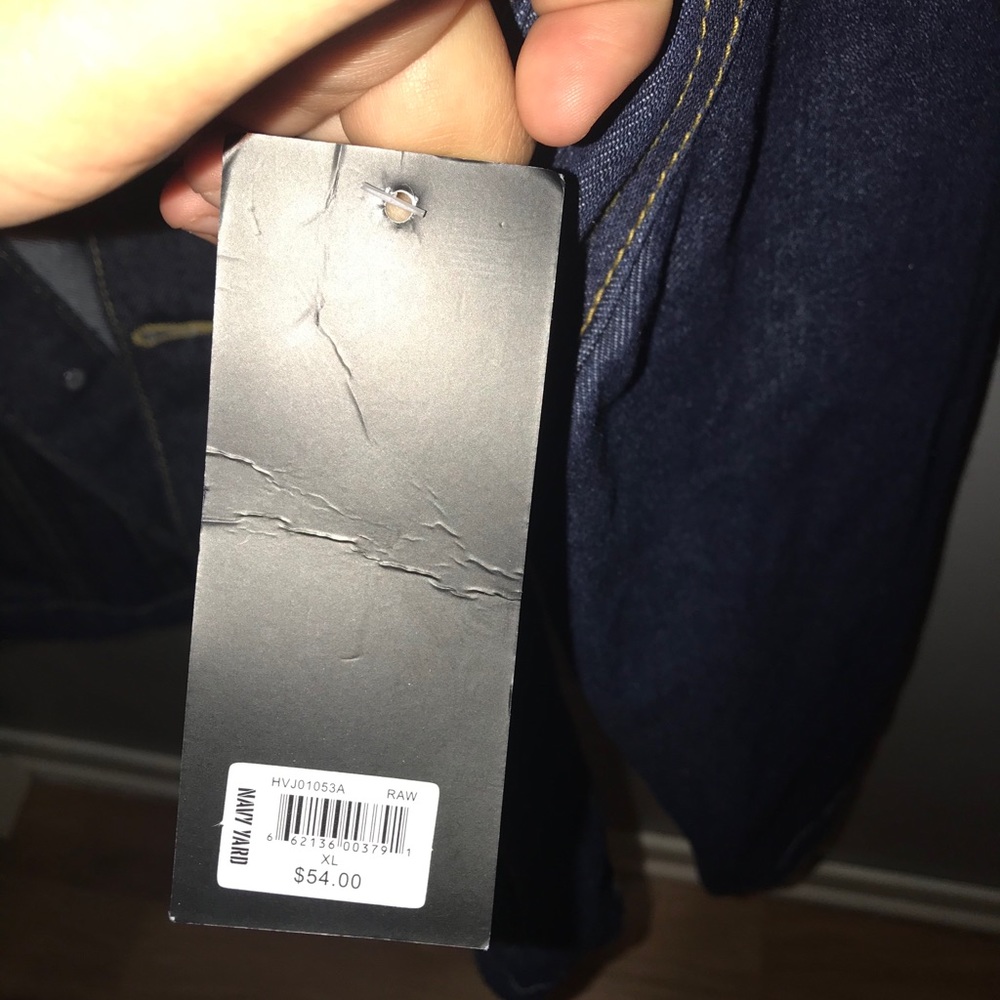 Jean jacket - Picture 1 of 4